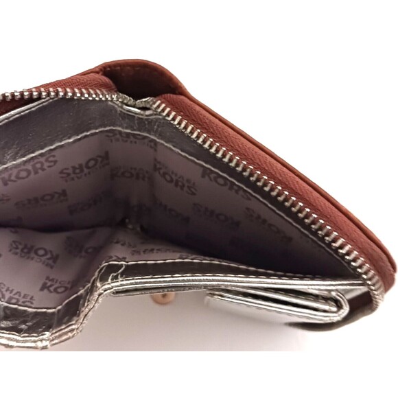 Michael Kors Brown Pebbled Leather 4X5 Zip Around Wallet Silver Leather Lining - Picture 9 of 9